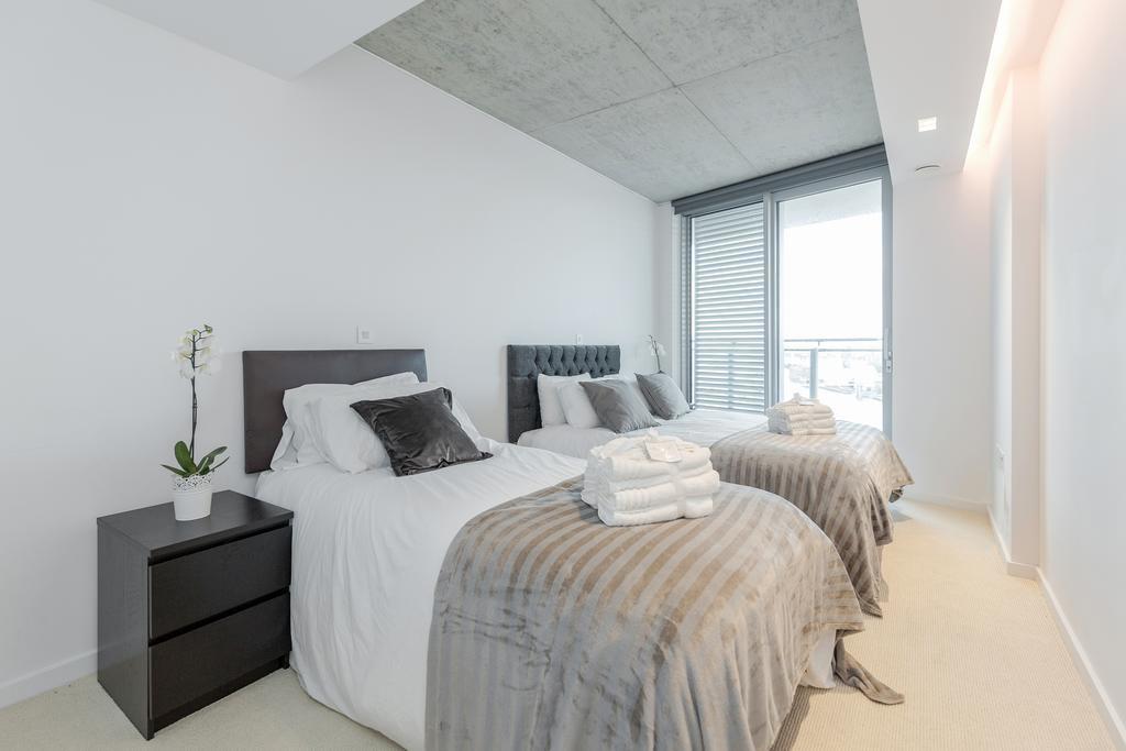 דירות לונדון Royal Docks Penthouse מראה חיצוני תמונה